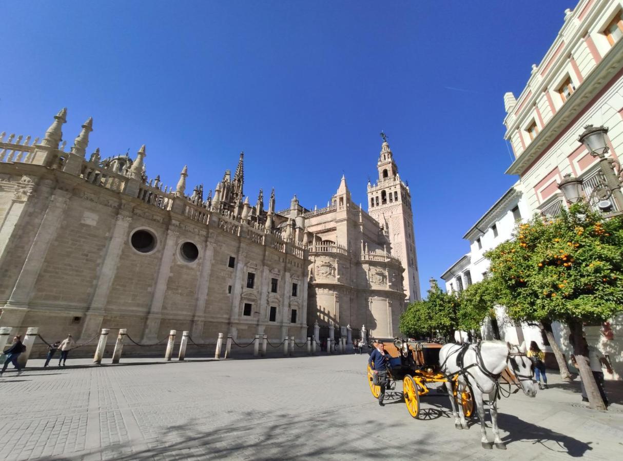 Suite Apartament Cathedral Seville Exterior photo